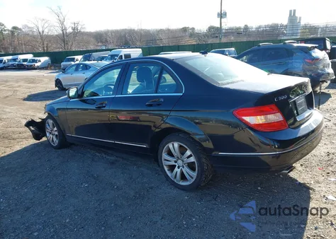 2009 Mercedes-Benz C 300 Luxury 4Matic/Sport 4Matic from USA, damaged, VIN WDDGF81X69R053789
